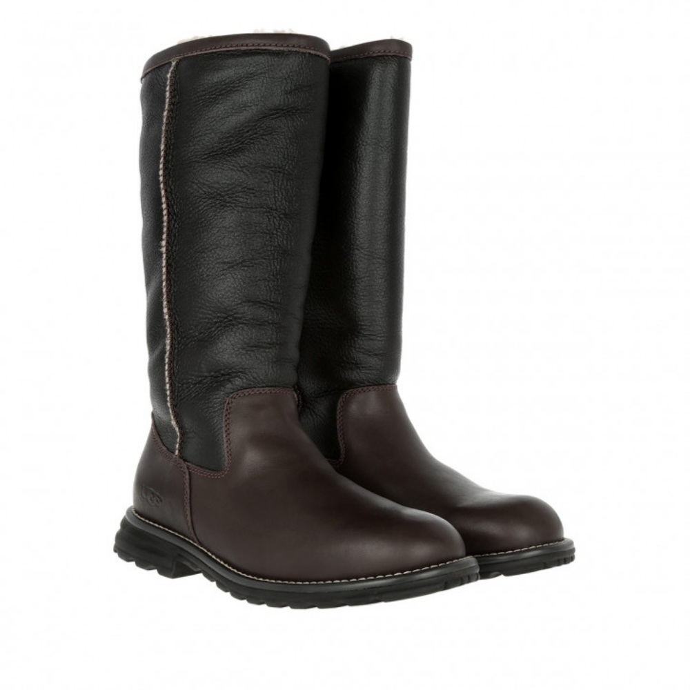 BNIB UGG W Brooks Tall Boots